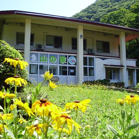 Отель 森林公園スイス村 青少年 山の家 Кётанго Экстерьер фото